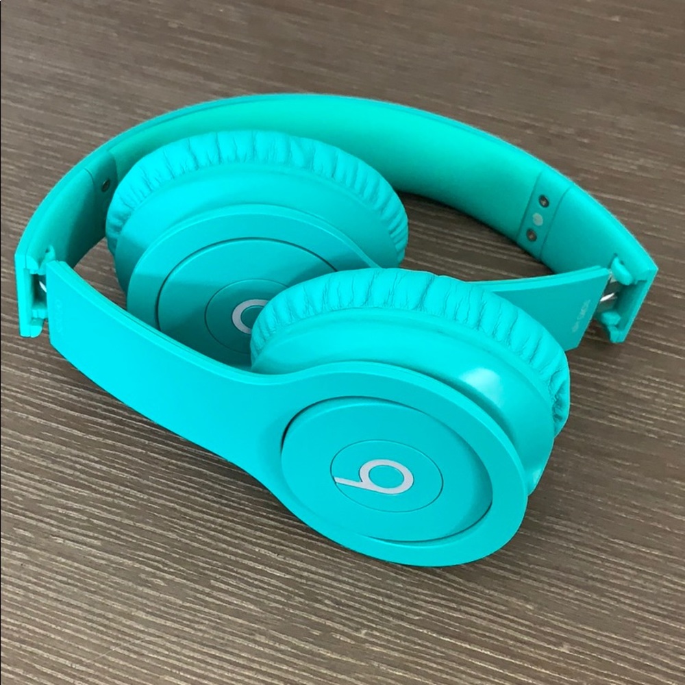Beats By Dre Headphones